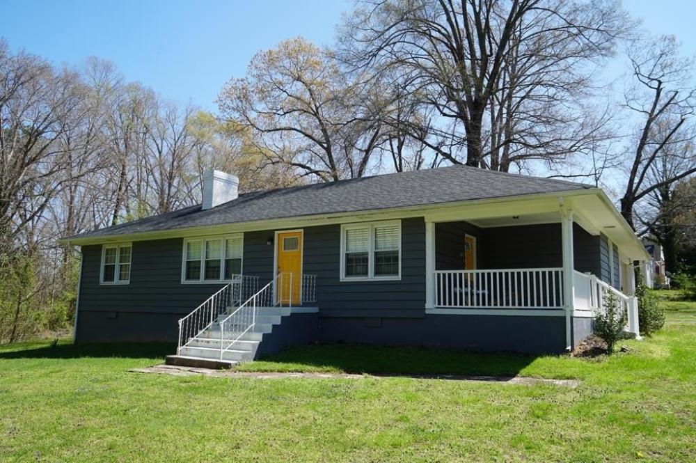 Currently Displayed Property Photo